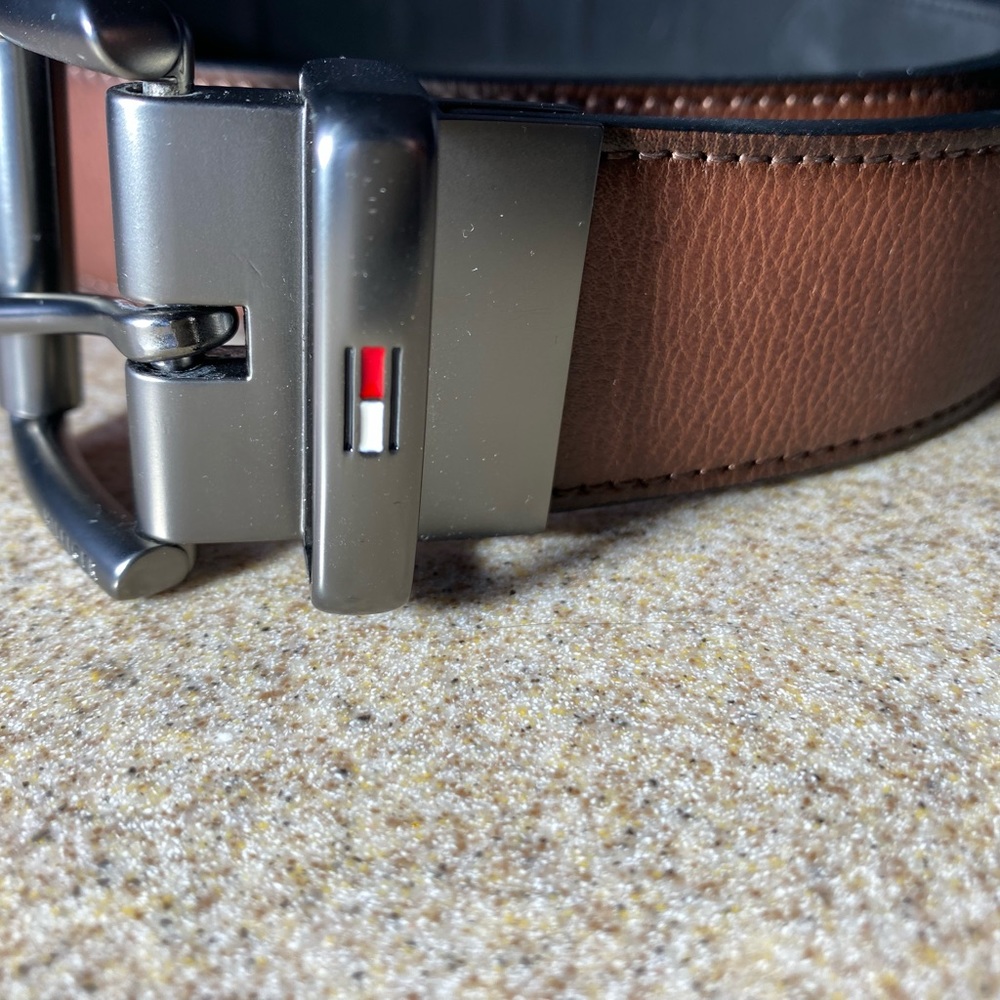 Young man’s brown belt 30-32